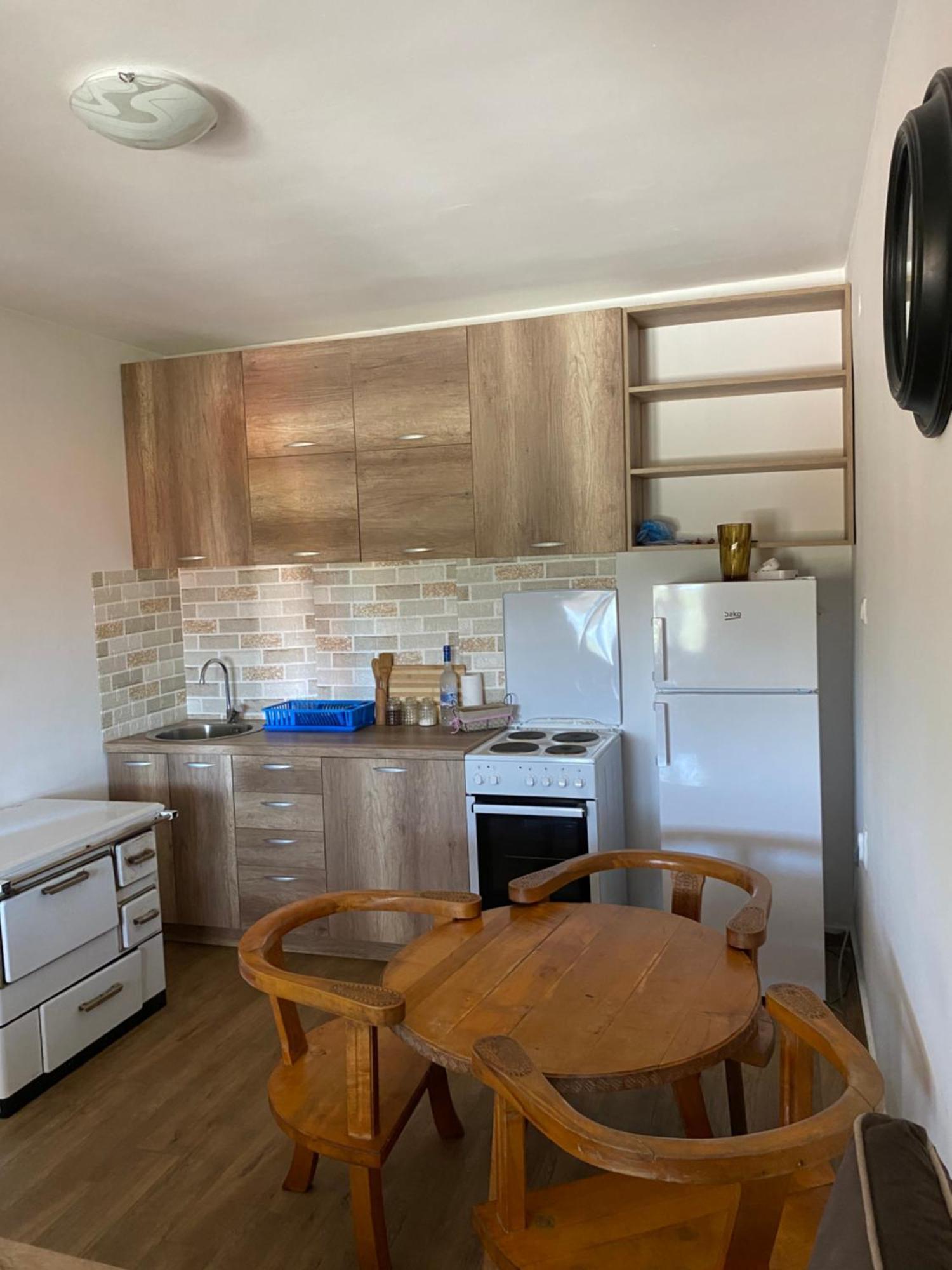 Apartman Popovic Virpazar Buitenkant foto